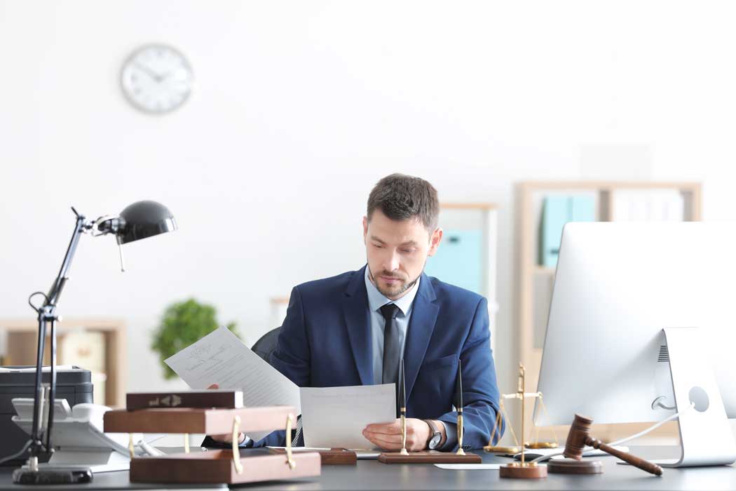 
      Advogado trabalhista no JusBrasil 