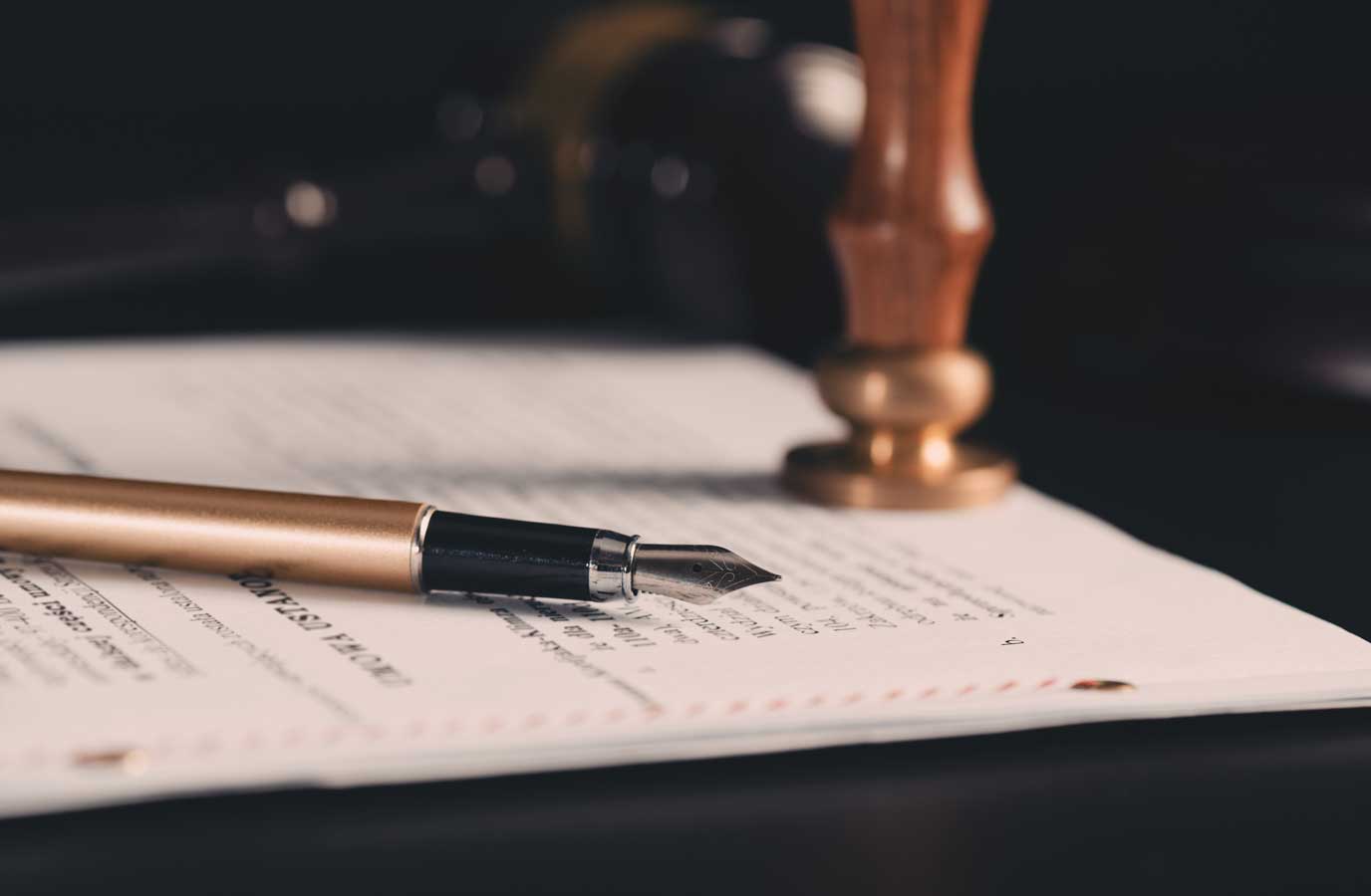 Contratar escritório de advocacia trabalhista